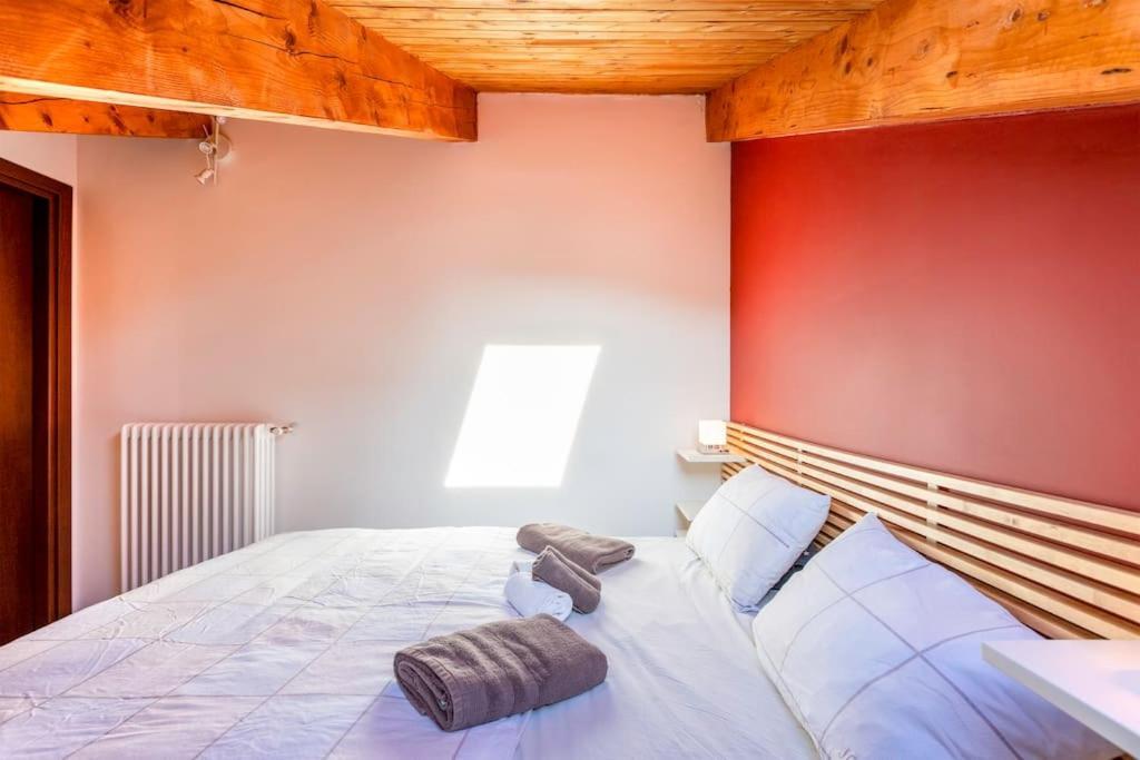 Charming 2.5Room Flat In Center Of Monforte dʼAlba Esterno foto