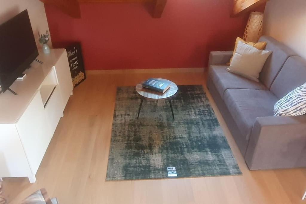 Charming 2.5Room Flat In Center Of Monforte dʼAlba Esterno foto