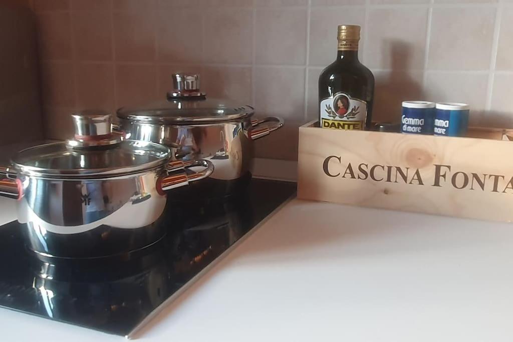 Charming 2.5Room Flat In Center Of Monforte dʼAlba Esterno foto