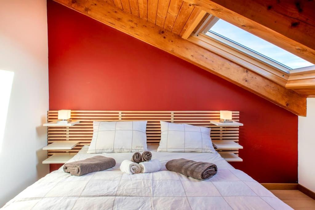 Charming 2.5Room Flat In Center Of Monforte dʼAlba Esterno foto