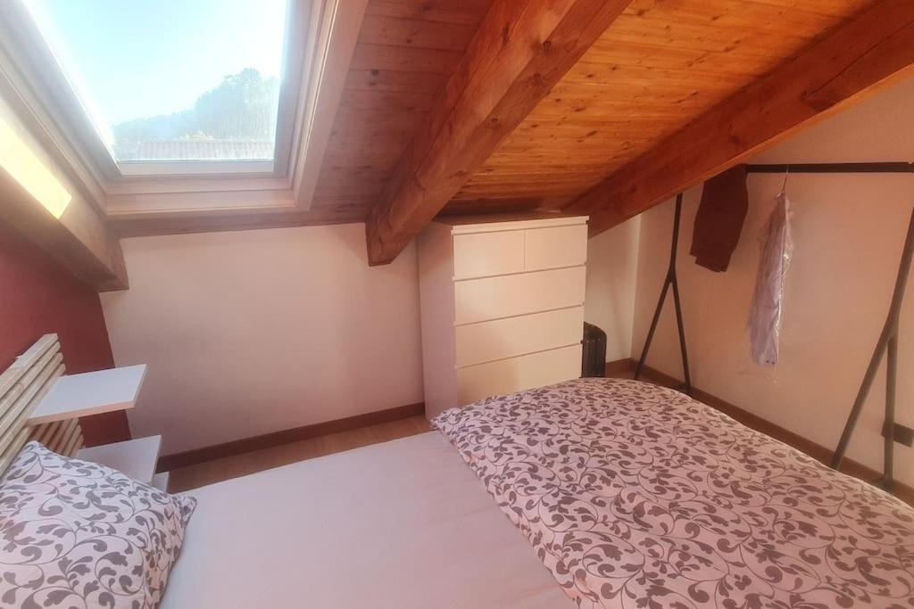 Charming 2.5Room Flat In Center Of Monforte dʼAlba Esterno foto